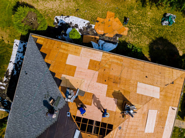 Best Emergency Roof Repair  in Middleport, NY